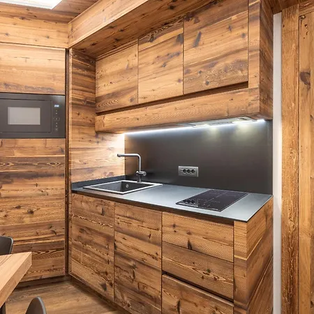 شقة Salvans Wellness *